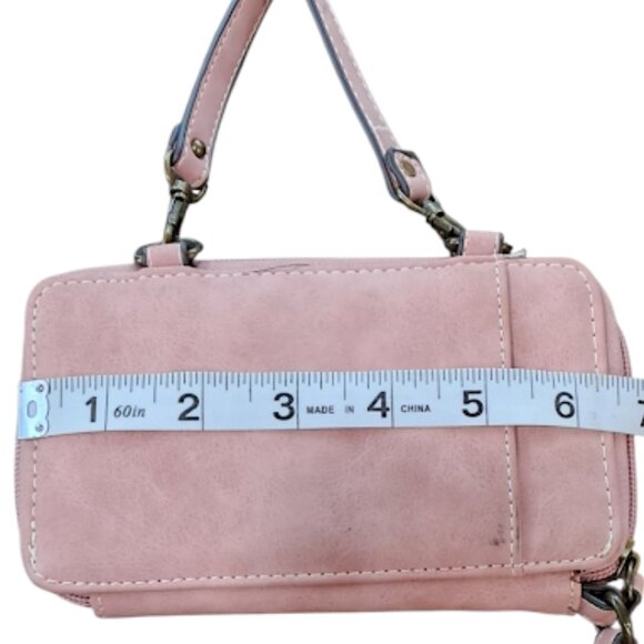 b.o.c. Small Blush Crossbody Wallet/Bag w/wristlet strap - Picture 5 of 10
